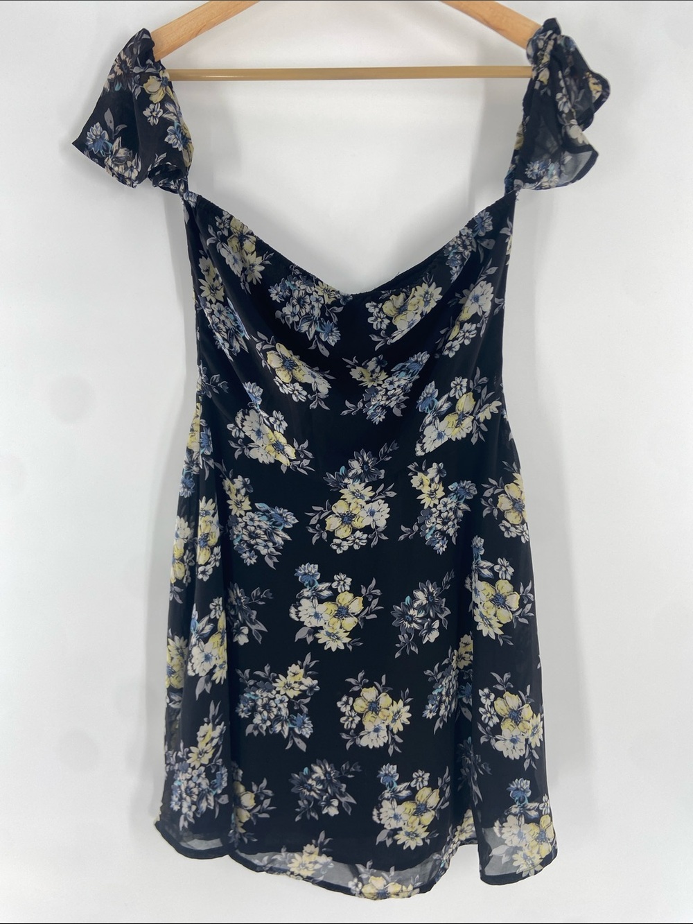 Lucca Black Yellow Purple Mini Dress Size M Gently Used
